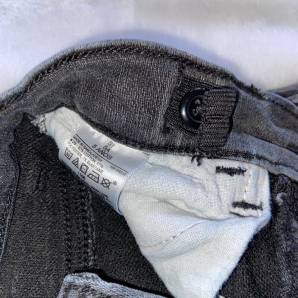 Jeans - Picture 6 of 6